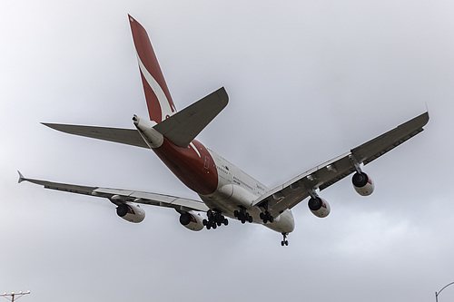 Qantas Airbus A380-800 VH-OQG at Los Angeles International Airport (KLAX/LAX)