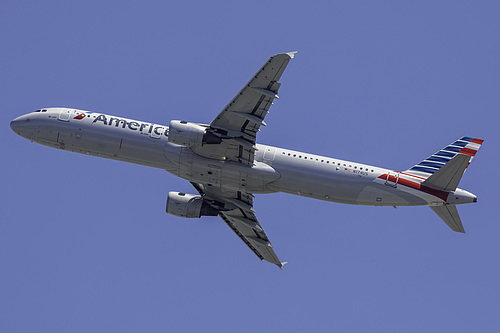 American Airlines Airbus A321-200 N174US at San Francisco International Airport (KSFO/SFO)