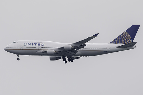 United Airlines Boeing 747-400 N180UA at San Francisco International Airport (KSFO/SFO)