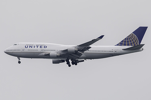 United Airlines Boeing 747-400 N180UA at San Francisco International Airport (KSFO/SFO) United Airlines Boeing 747-400 N180UA at San Francisco International Airport (KSFO/SFO)