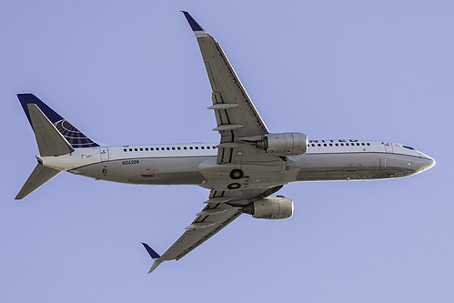 United Airlines Boeing 737-800 N26208 at San Francisco International Airport (KSFO/SFO)