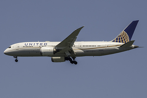 United Airlines Boeing 787-8 N26906 at San Francisco International Airport (KSFO/SFO)