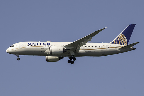 United Airlines Boeing 787-8 N26910 at San Francisco International Airport (KSFO/SFO)