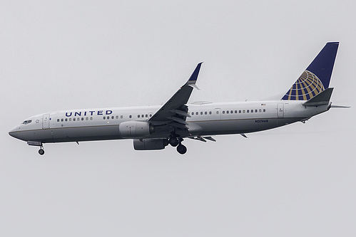 United Airlines Boeing 737-900ER N37468 at San Francisco International Airport (KSFO/SFO)