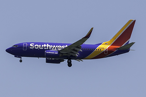 Southwest Airlines Boeing 737-700 N414WN at San Francisco International Airport (KSFO/SFO)