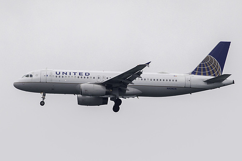 United Airlines Airbus A320-200 N424UA at San Francisco International Airport (KSFO/SFO)