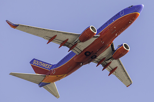 Southwest Airlines Boeing 737-700 N553WN at San Francisco International Airport (KSFO/SFO)