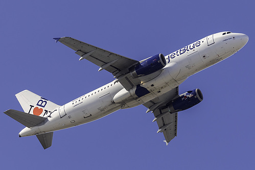 JetBlue Airways Airbus A320-200 N586JB at San Francisco International Airport (KSFO/SFO)