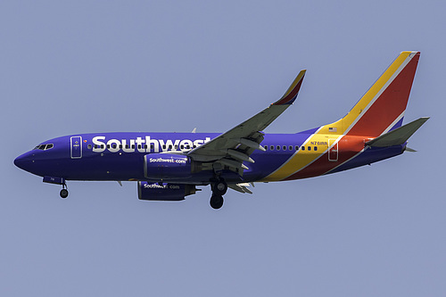 Southwest Airlines Boeing 737-700 N761RR at San Francisco International Airport (KSFO/SFO)