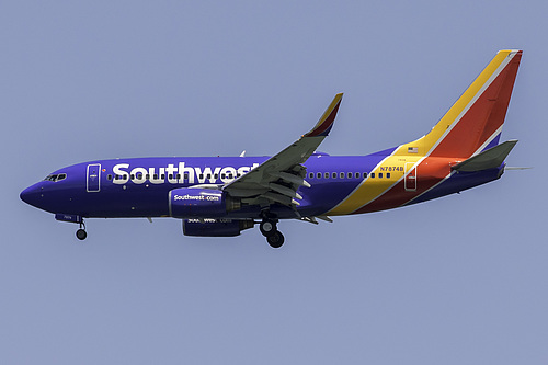 Southwest Airlines Boeing 737-700 N7874B at San Francisco International Airport (KSFO/SFO)