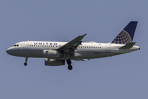 United Airlines Airbus A319-100 N805UA at San Francisco International Airport (KSFO/SFO) United Airlines Airbus A319-100 N805UA at San Francisco International Airport (KSFO/SFO)