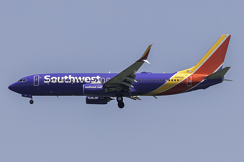 Southwest Airlines Boeing 737-800 N8683D at San Francisco International Airport (KSFO/SFO)