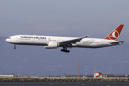 Turkish Airlines Boeing 777-300ER TC-LJK at San Francisco International Airport (KSFO/SFO) Turkish Airlines Boeing 777-300ER TC-LJK at San Francisco International Airport (KSFO/SFO)