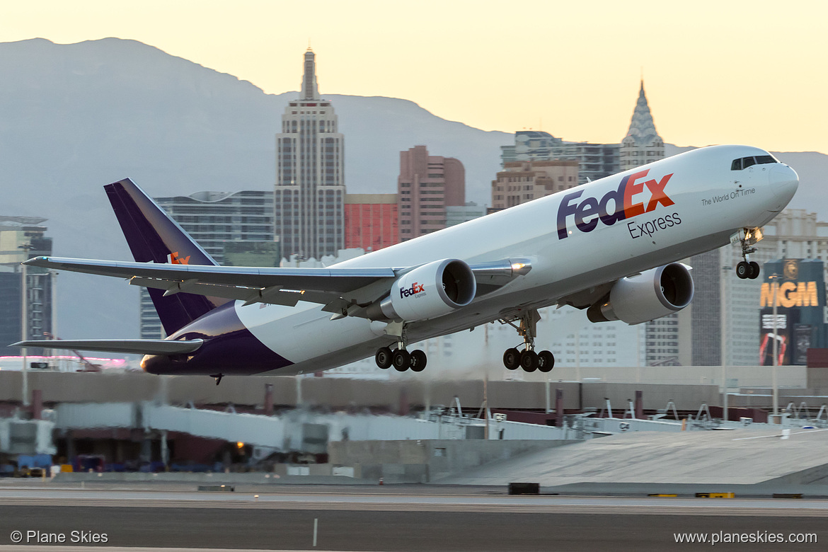 FedEx Boeing 767-300F N145FE at McCarran International Airport (KLAS/LAS) FedEx Boeing 767-300F N145FE at McCarran International Airport (KLAS/LAS)