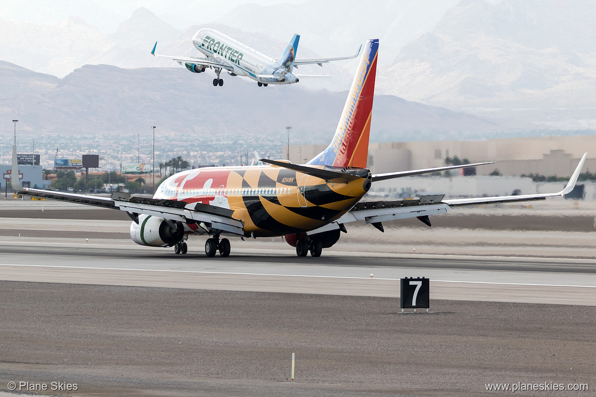 Southwest Airlines Boeing 737-700 N214WN at McCarran International Airport (KLAS/LAS) Southwest Airlines Boeing 737-700 N214WN at McCarran International Airport (KLAS/LAS)