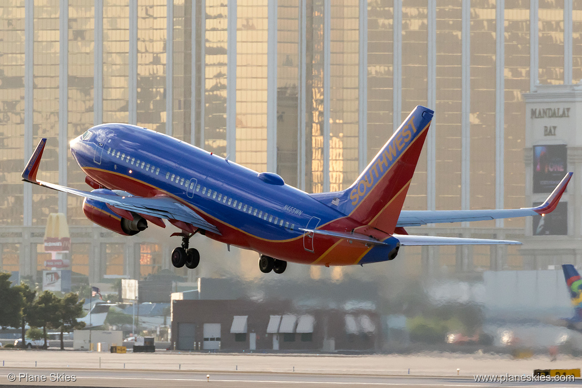 Southwest Airlines Boeing 737-700 N455WN at McCarran International Airport (KLAS/LAS) Southwest Airlines Boeing 737-700 N455WN at McCarran International Airport (KLAS/LAS)