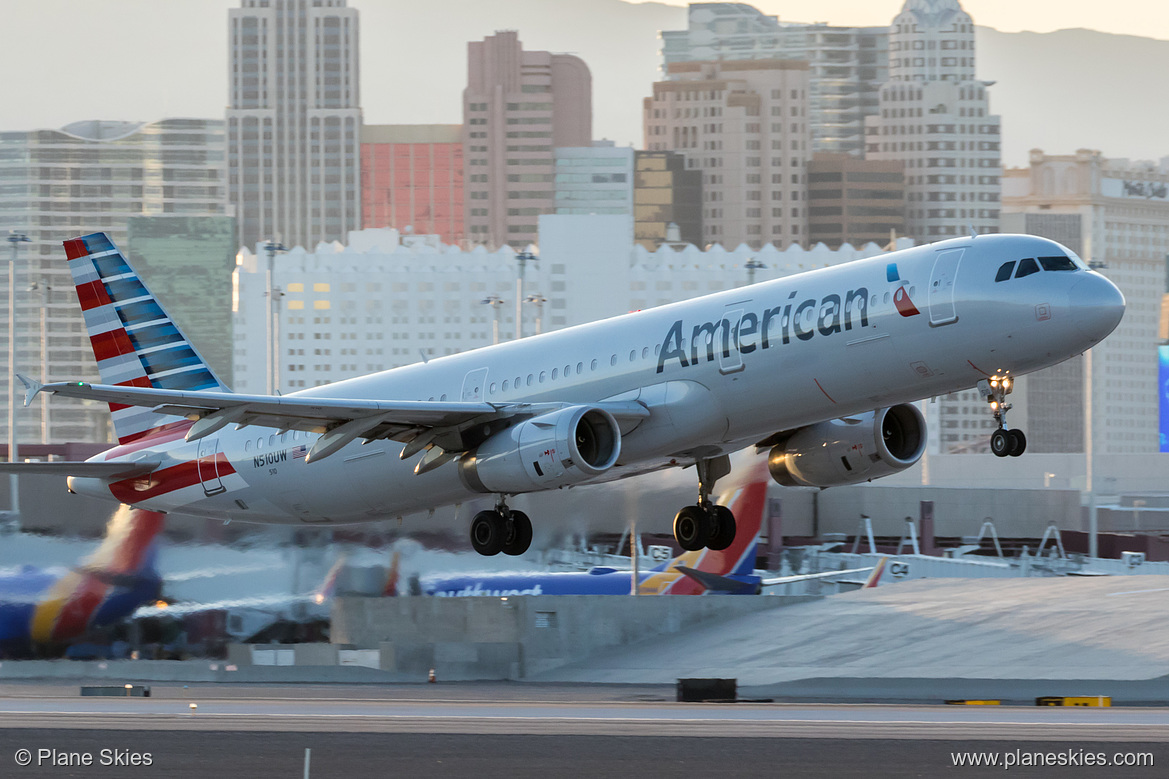 American Airlines Airbus A321-200 N510UW at McCarran International Airport (KLAS/LAS) American Airlines Airbus A321-200 N510UW at McCarran International Airport (KLAS/LAS)