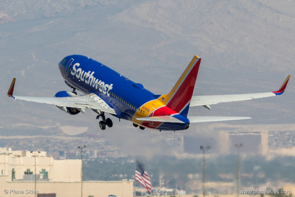 Southwest Airlines Boeing 737-700 N7836A at McCarran International Airport (KLAS/LAS)