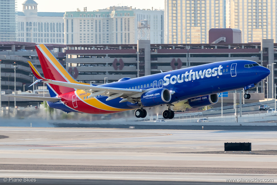 Southwest Airlines Boeing 737-800 N8501V at McCarran International Airport (KLAS/LAS) Southwest Airlines Boeing 737-800 N8501V at McCarran International Airport (KLAS/LAS)