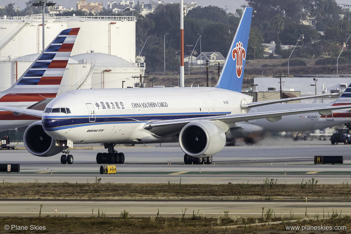 China Southern Airlines Boeing 777F B-2027 at Los Angeles International Airport (KLAX/LAX) China Southern Airlines Boeing 777F B-2027 at Los Angeles International Airport (KLAX/LAX)