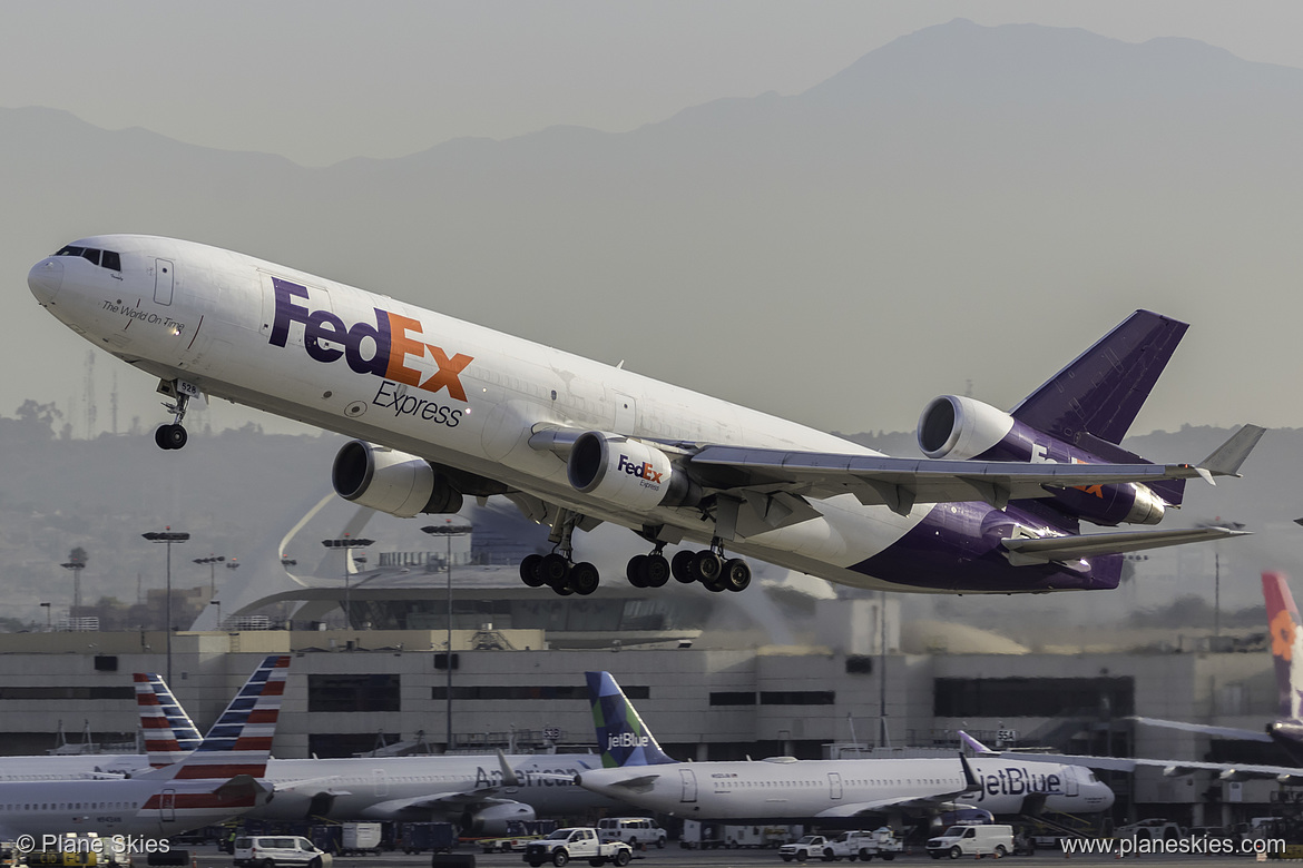 FedEx McDonnell Douglas MD-11F N528FE at Los Angeles International Airport (KLAX/LAX) FedEx McDonnell Douglas MD-11F N528FE at Los Angeles International Airport (KLAX/LAX)