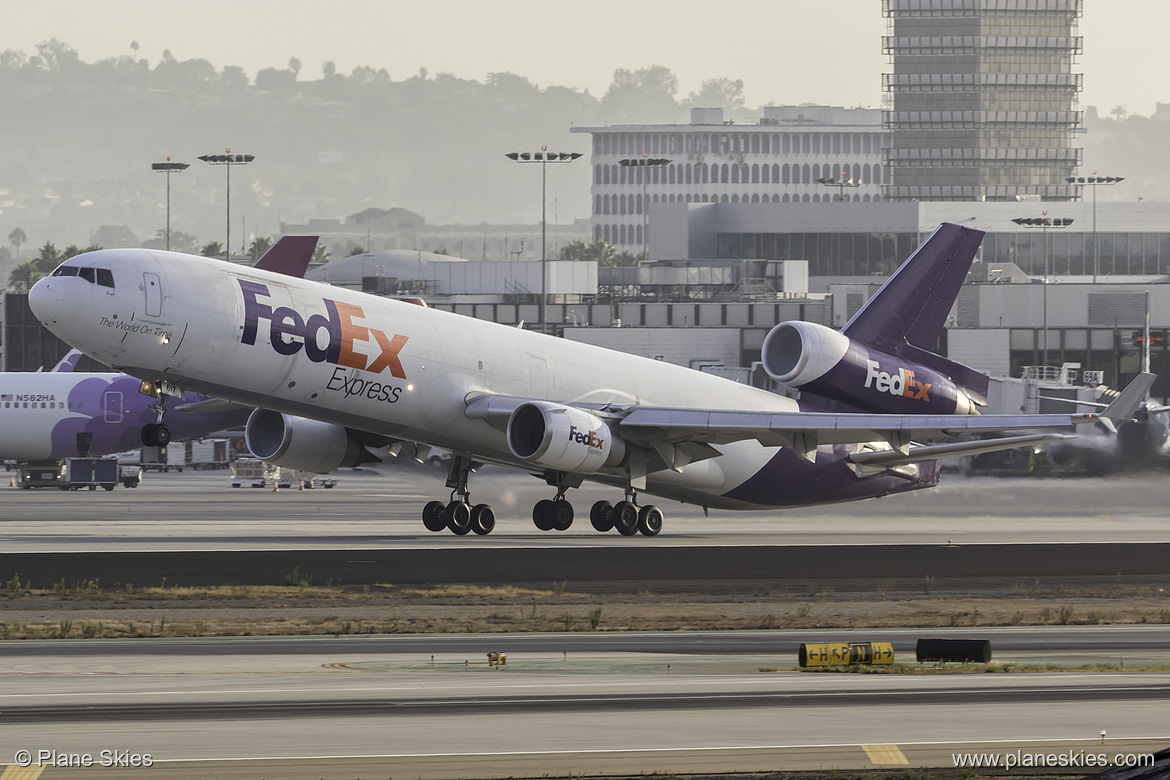 FedEx McDonnell Douglas MD-11F N617FE at Los Angeles International Airport (KLAX/LAX) FedEx McDonnell Douglas MD-11F N617FE at Los Angeles International Airport (KLAX/LAX)