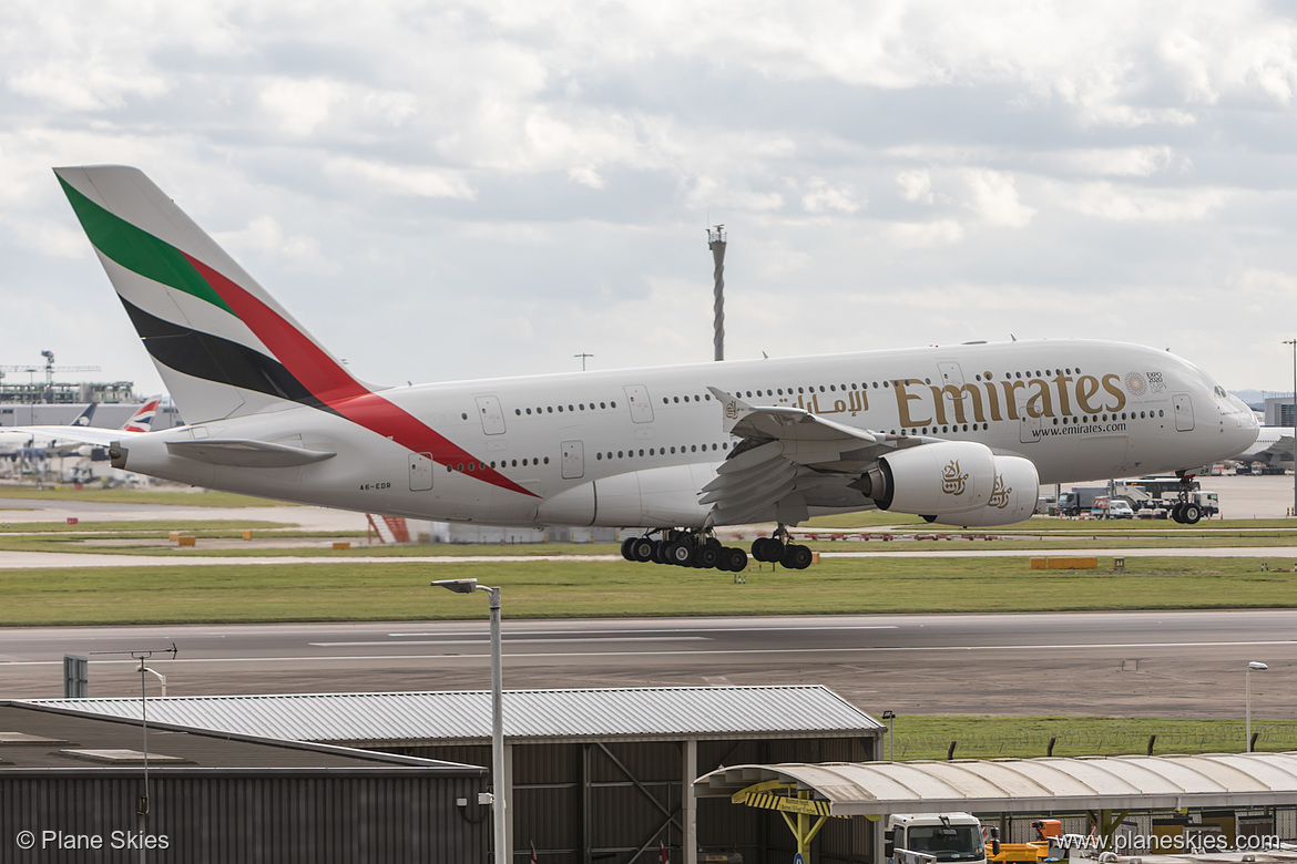 Emirates Airbus A380-800 A6-EDR at London Heathrow Airport (EGLL/LHR)