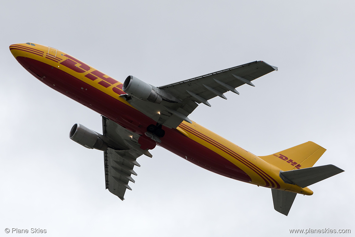 European Air Transport Airbus A300-600F D-AEAO at London Heathrow Airport (EGLL/LHR)