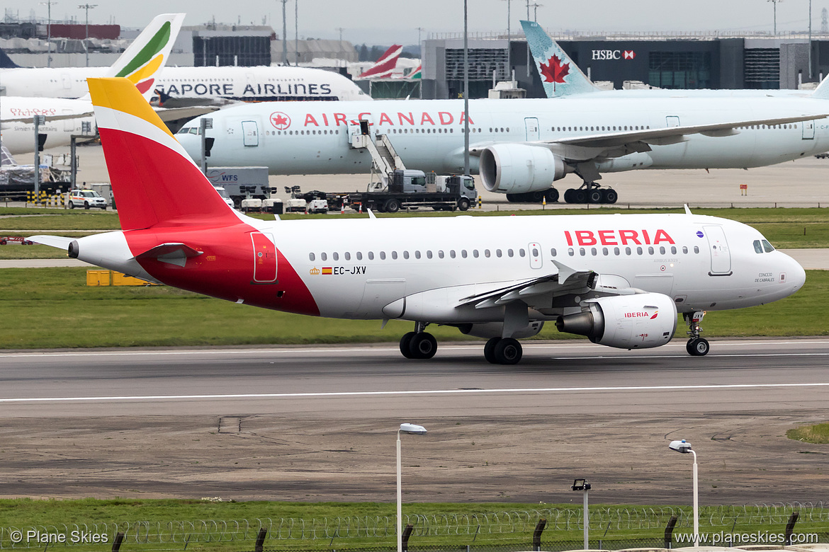 Iberia Airbus A319-100 EC-JXV at London Heathrow Airport (EGLL/LHR)