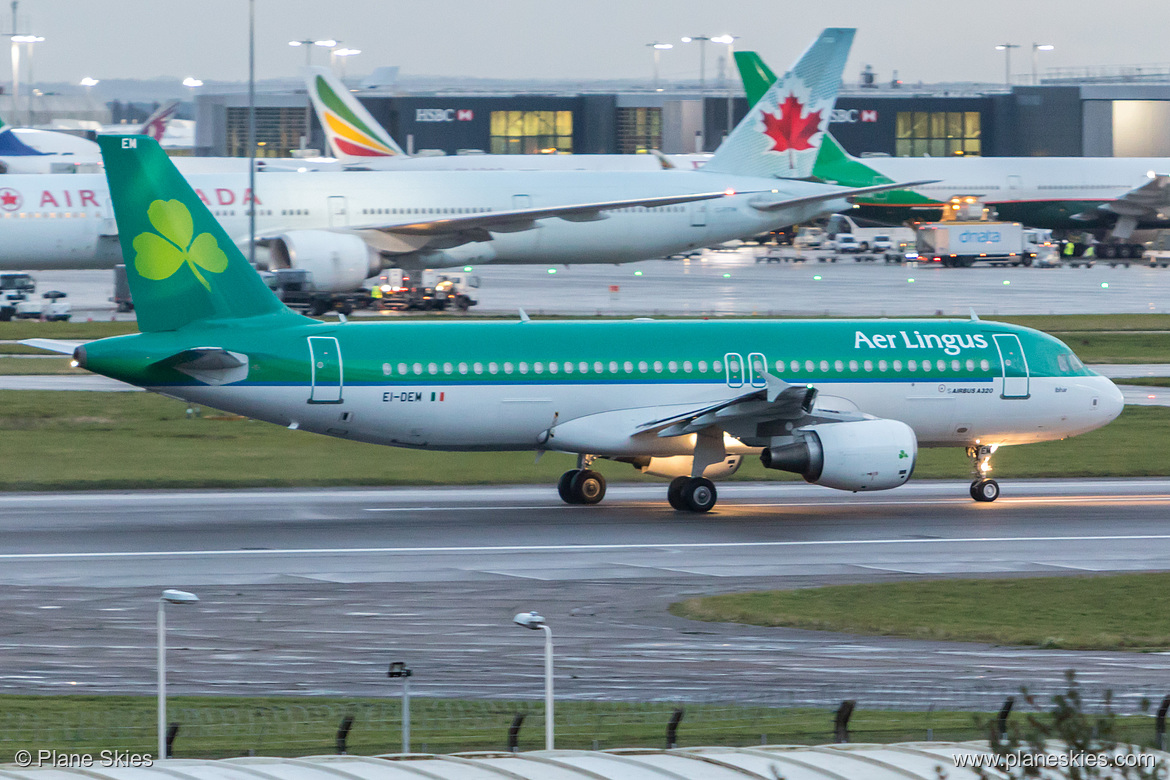 Aer Lingus Airbus A320-200 EI-DEM at London Heathrow Airport (EGLL/LHR) Aer Lingus Airbus A320-200 EI-DEM at London Heathrow Airport (EGLL/LHR)