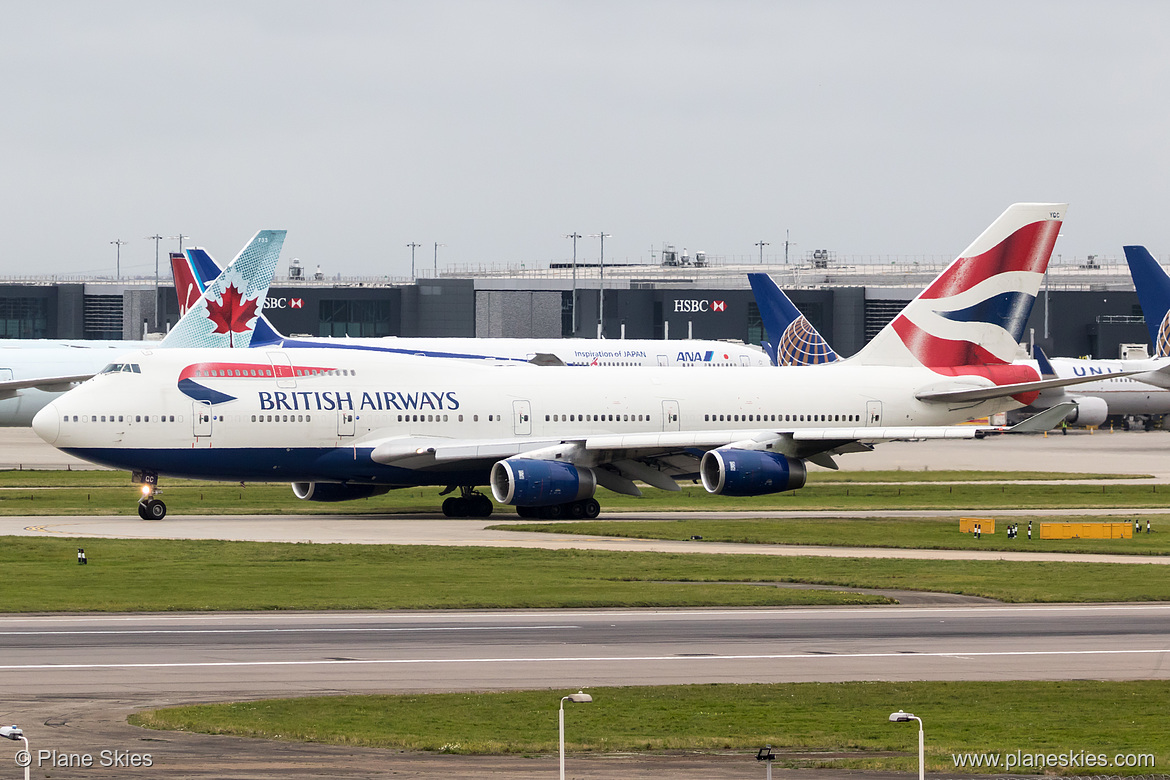 British Airways Boeing 747-400 G-BYGC at London Heathrow Airport (EGLL/LHR) British Airways Boeing 747-400 G-BYGC at London Heathrow Airport (EGLL/LHR)