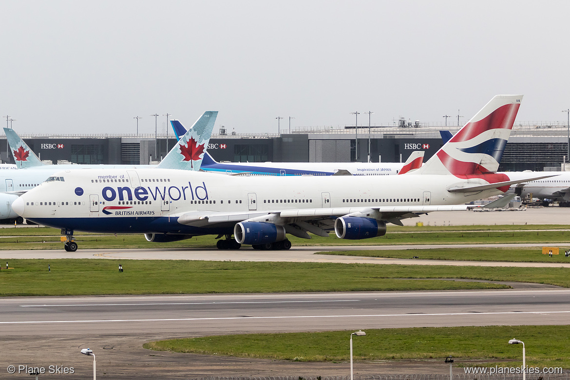 British Airways Boeing 747-400 G-CIVK at London Heathrow Airport (EGLL/LHR) British Airways Boeing 747-400 G-CIVK at London Heathrow Airport (EGLL/LHR)