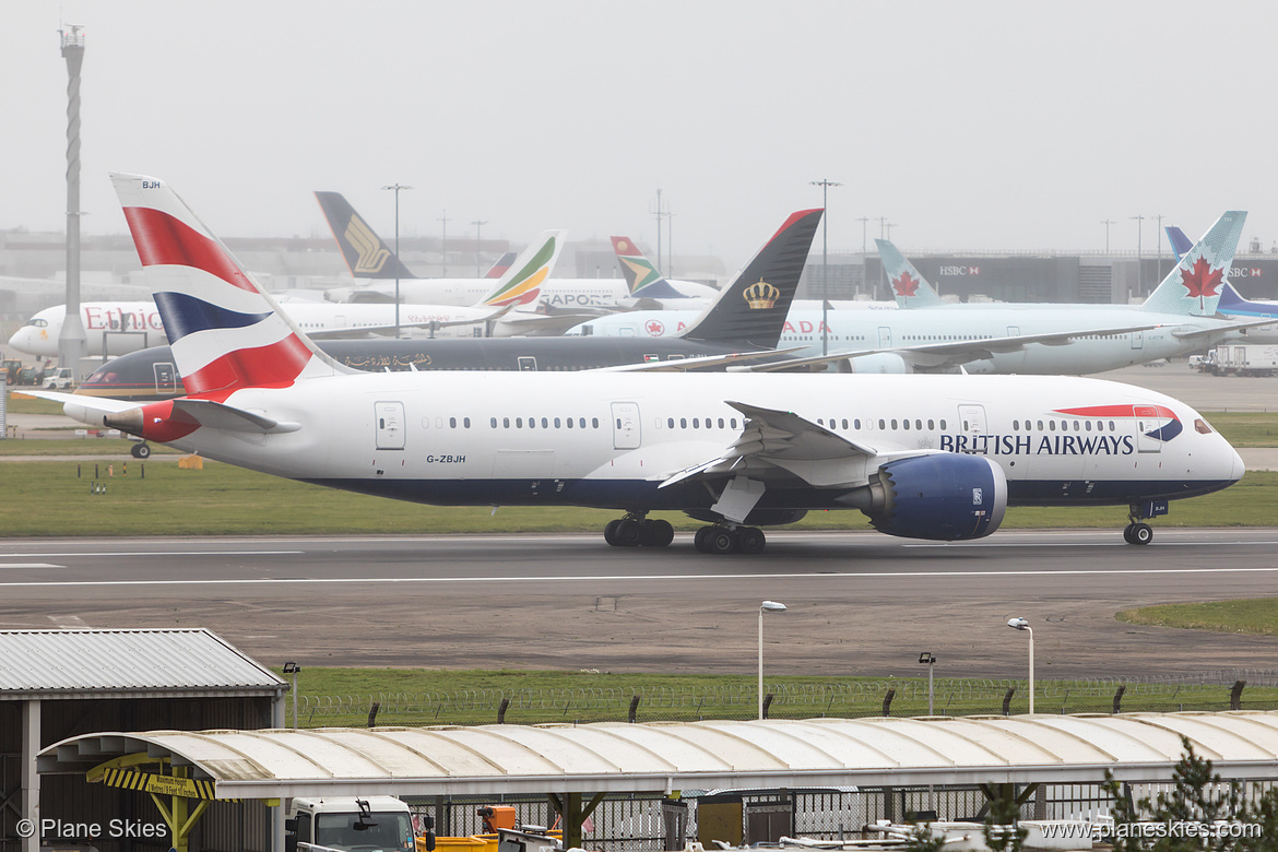 British Airways Boeing 787-8 G-ZBJH at London Heathrow Airport (EGLL/LHR) British Airways Boeing 787-8 G-ZBJH at London Heathrow Airport (EGLL/LHR)