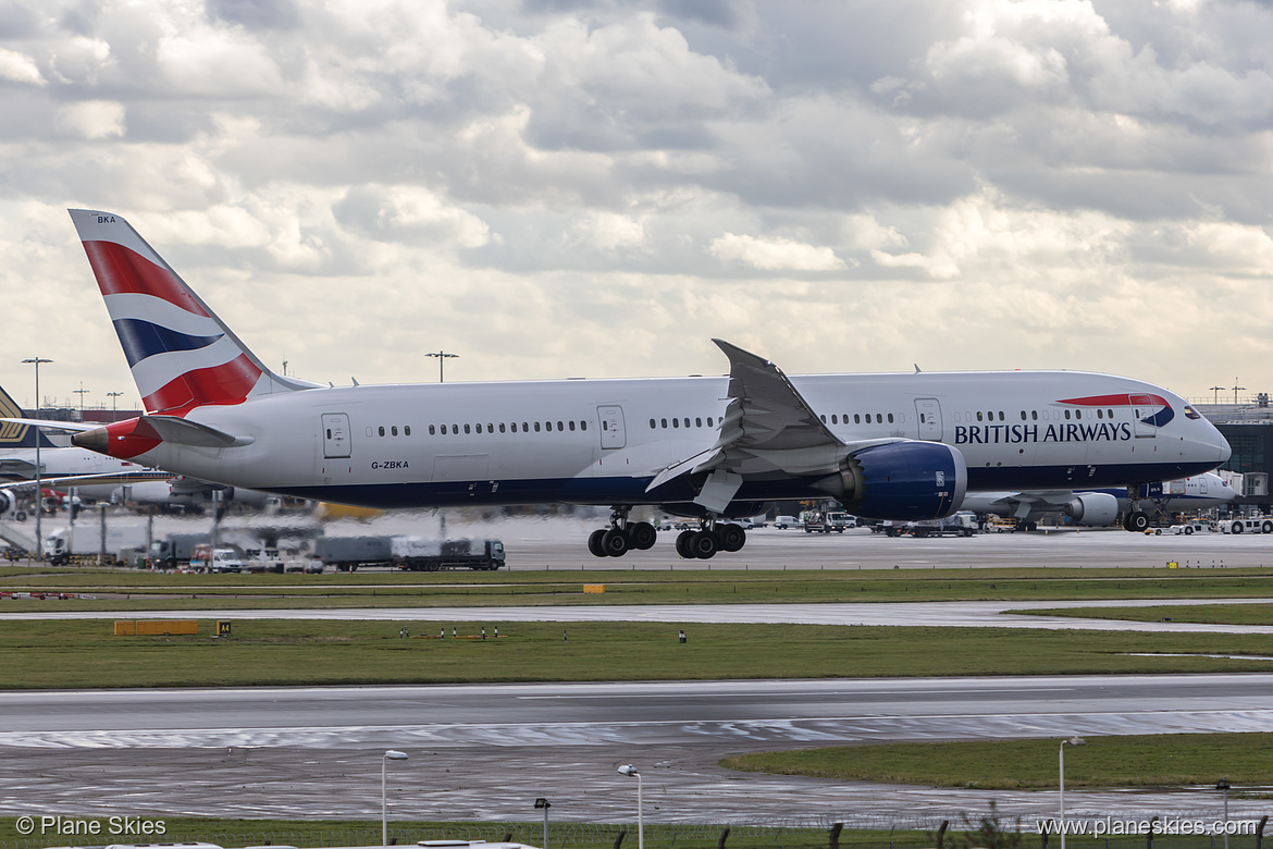 British Airways Boeing 787-9 G-ZBKA at London Heathrow Airport (EGLL/LHR) British Airways Boeing 787-9 G-ZBKA at London Heathrow Airport (EGLL/LHR)
