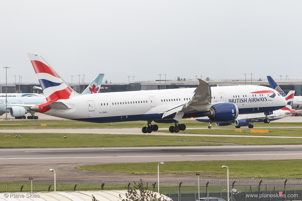 British Airways Boeing 787-9 G-ZBKI at London Heathrow Airport (EGLL/LHR) British Airways Boeing 787-9 G-ZBKI at London Heathrow Airport (EGLL/LHR)