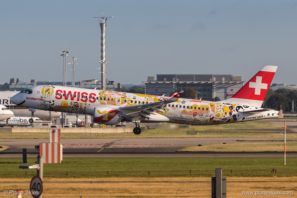 Swiss International Air Lines Bombardier CS300 HB-JCA at London Heathrow Airport (EGLL/LHR)