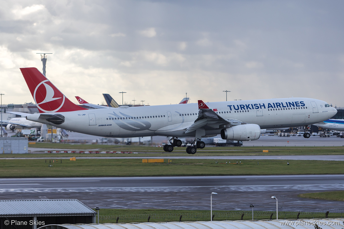 Turkish Airlines Airbus A330-300 TC-JNP at London Heathrow Airport (EGLL/LHR)