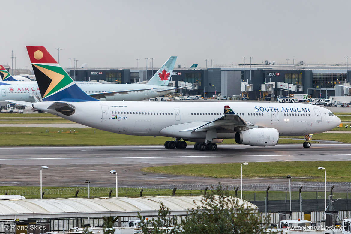 South African Airways Airbus A330-200 ZS-SXZ at London Heathrow Airport (EGLL/LHR) South African Airways Airbus A330-200 ZS-SXZ at London Heathrow Airport (EGLL/LHR)