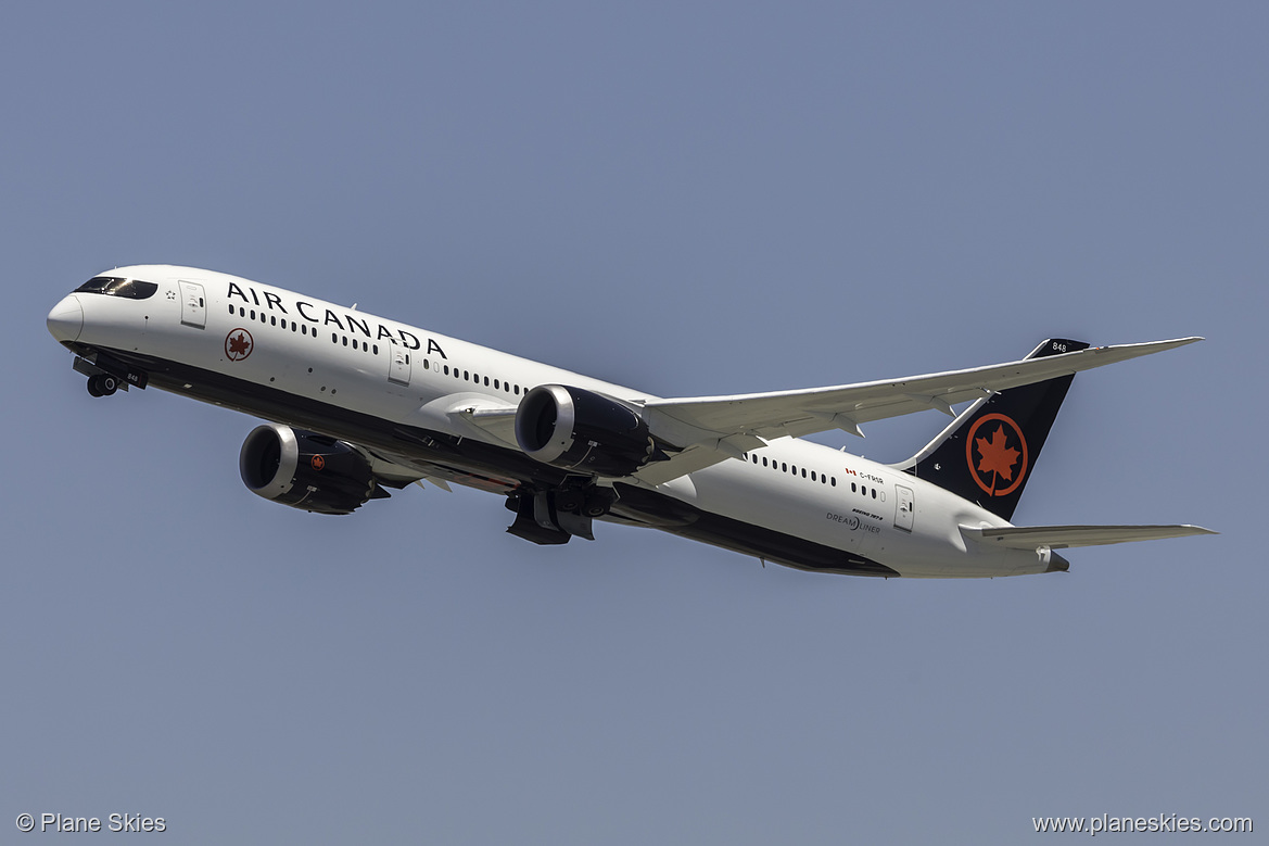 Air Canada Boeing 787-9 C-FRSR at San Francisco International Airport (KSFO/SFO)