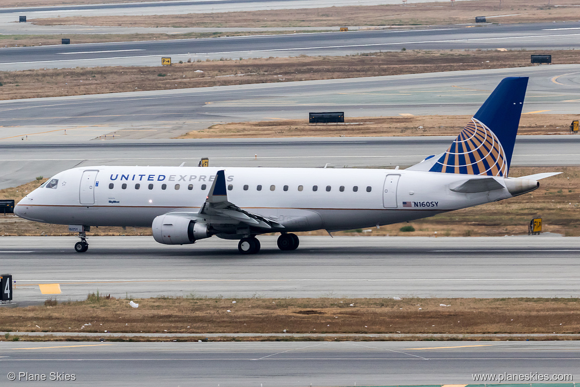 SkyWest Airlines Embraer ERJ-175 N160SY at San Francisco International Airport (KSFO/SFO) SkyWest Airlines Embraer ERJ-175 N160SY at San Francisco International Airport (KSFO/SFO)