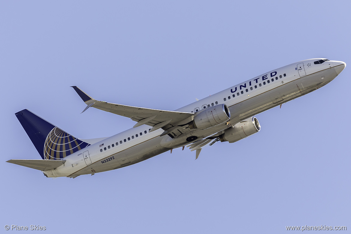 United Airlines Boeing 737-800 N33292 at San Francisco International Airport (KSFO/SFO)