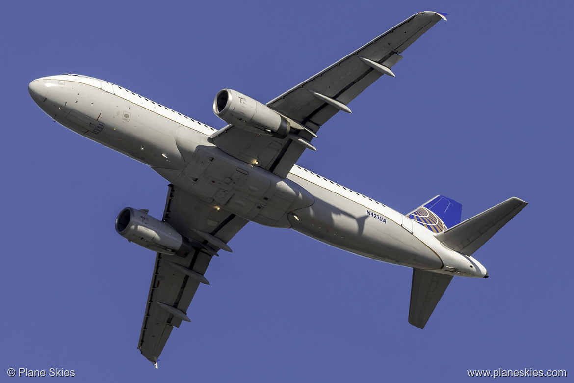 United Airlines Airbus A320-200 N423UA at San Francisco International Airport (KSFO/SFO)