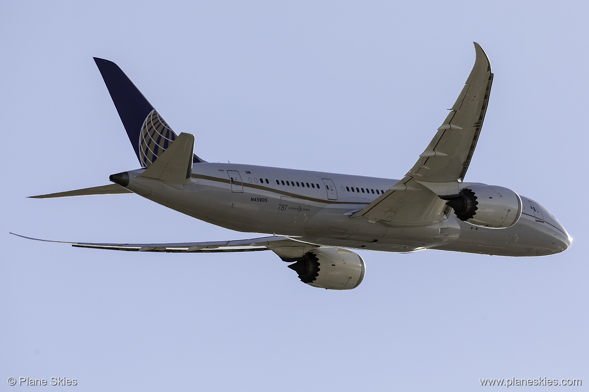 United Airlines Boeing 787-8 N45905 at San Francisco International Airport (KSFO/SFO)