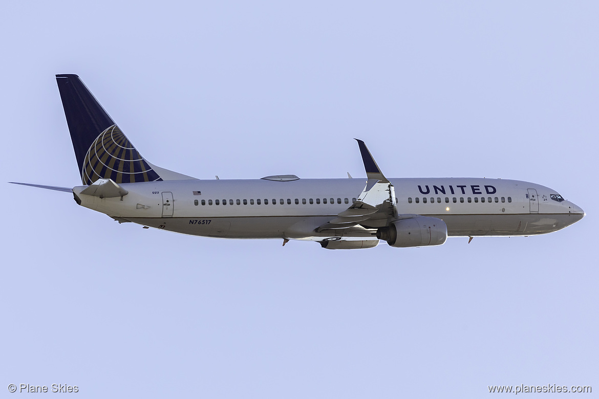 United Airlines Boeing 737-800 N76517 at San Francisco International Airport (KSFO/SFO) United Airlines Boeing 737-800 N76517 at San Francisco International Airport (KSFO/SFO)