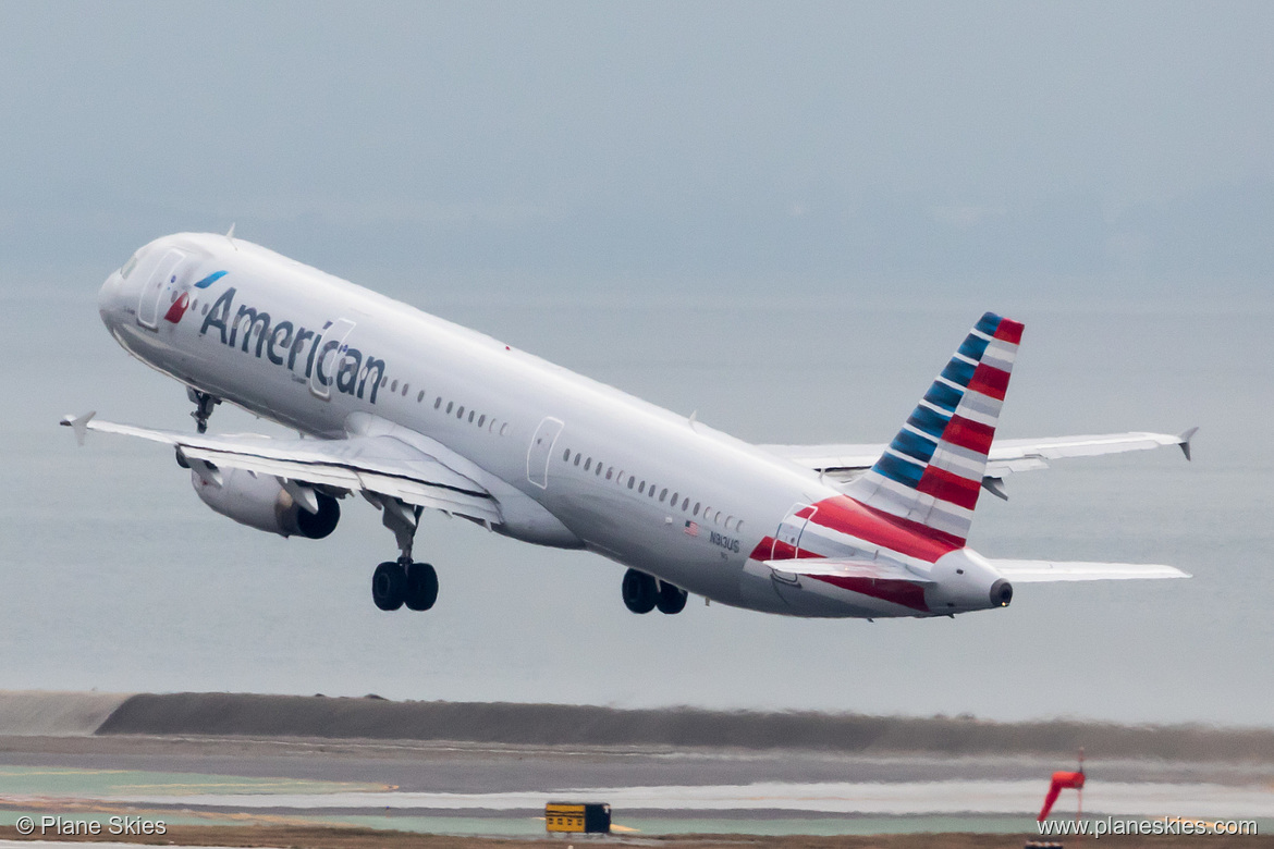American Airlines Airbus A321-200 N913US at San Francisco International Airport (KSFO/SFO) American Airlines Airbus A321-200 N913US at San Francisco International Airport (KSFO/SFO)