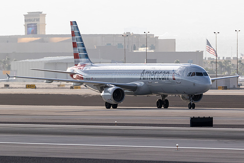 American Airlines Airbus A321-200 N187US at McCarran International Airport (KLAS/LAS)