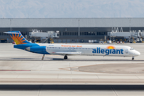 Allegiant Air McDonnell Douglas MD-83 N421NV at McCarran International Airport (KLAS/LAS) Allegiant Air McDonnell Douglas MD-83 N421NV at McCarran International Airport (KLAS/LAS)