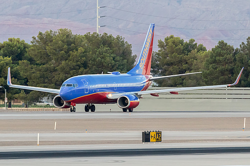 Southwest Airlines Boeing 737-700 N478WN at McCarran International Airport (KLAS/LAS)