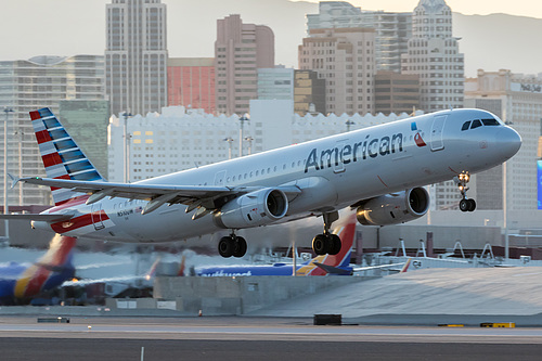 American Airlines Airbus A321-200 N510UW at McCarran International Airport (KLAS/LAS) American Airlines Airbus A321-200 N510UW at McCarran International Airport (KLAS/LAS)