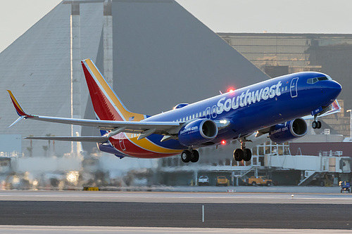 Southwest Airlines Boeing 737-800 N8538V at McCarran International Airport (KLAS/LAS) Southwest Airlines Boeing 737-800 N8538V at McCarran International Airport (KLAS/LAS)